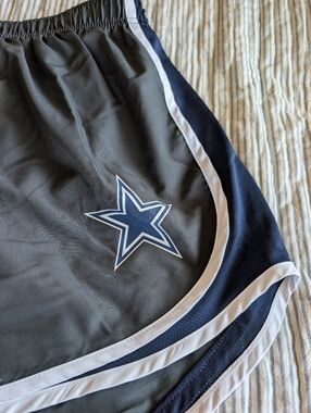 Nike NFL Dallas Cowboys XXL shorts
